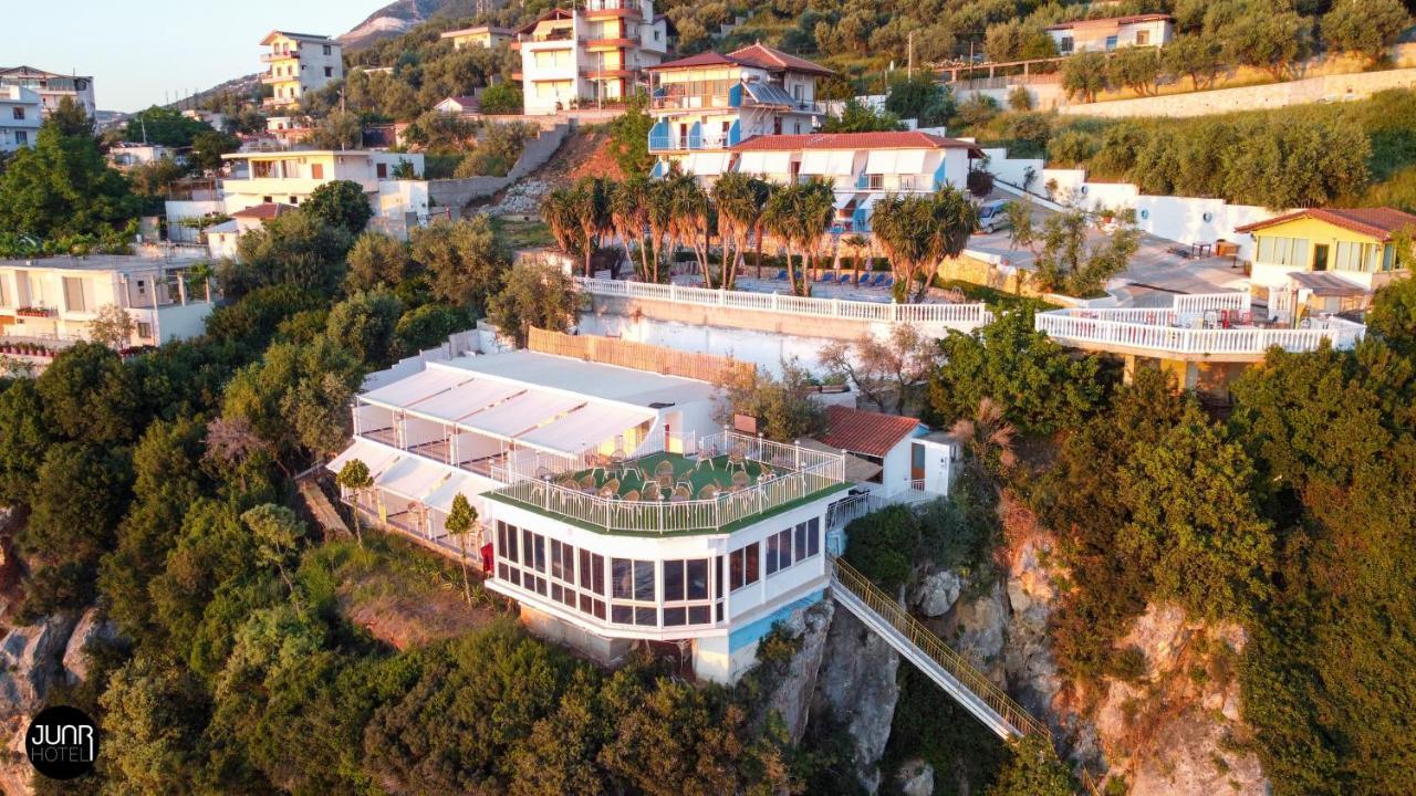 Juar Hotel Vlorë Buitenkant foto