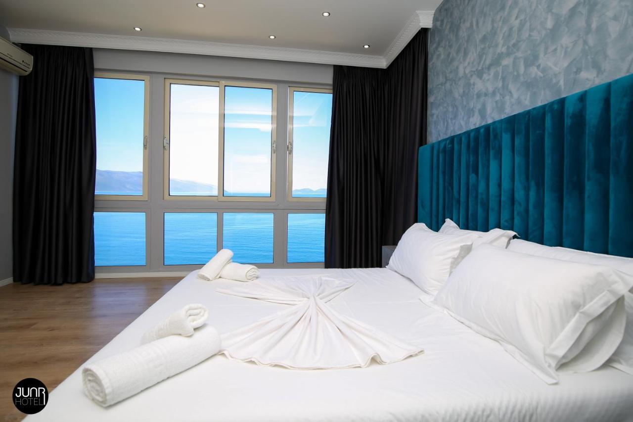 Juar Hotel Vlorë Buitenkant foto