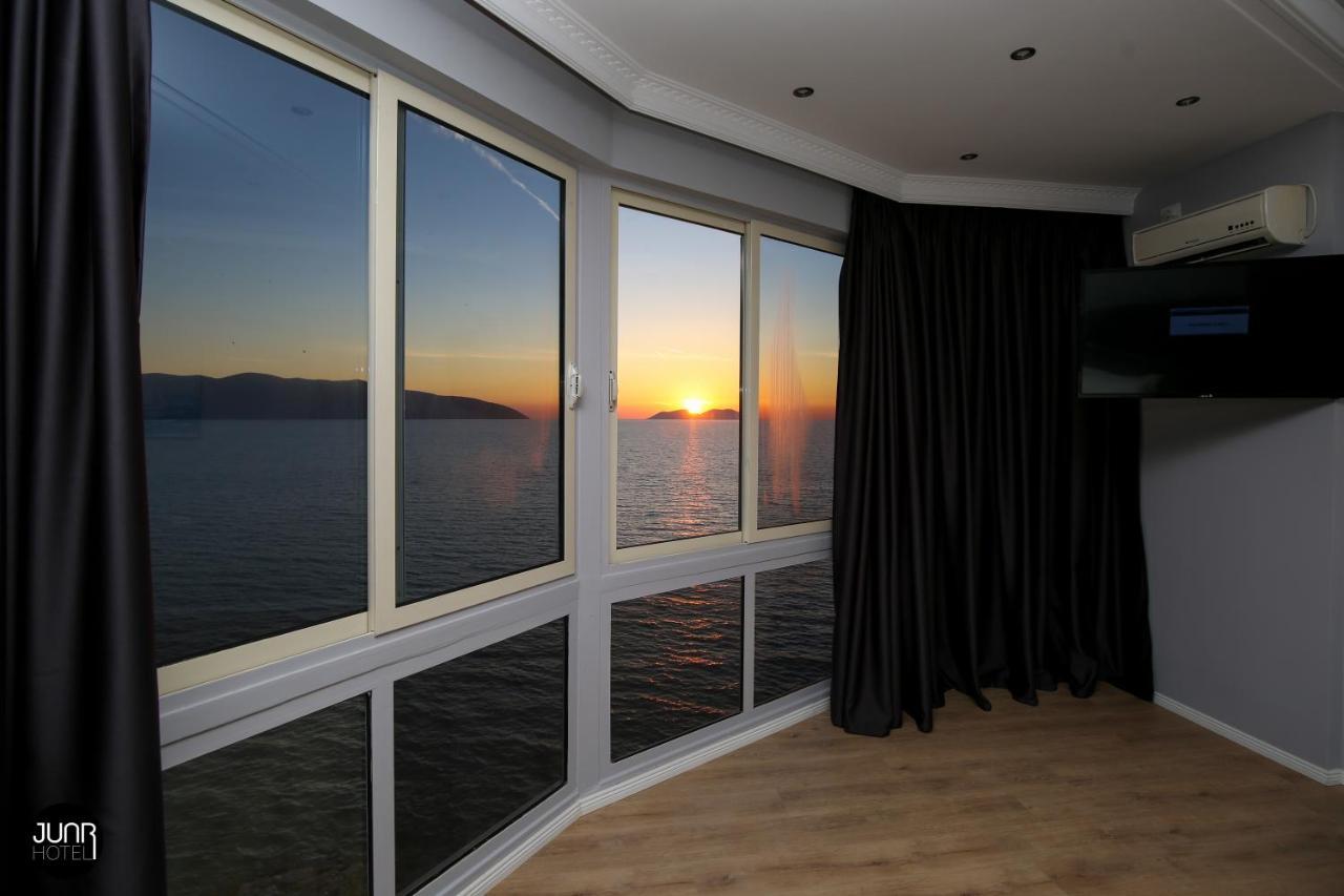 Juar Hotel Vlorë Buitenkant foto