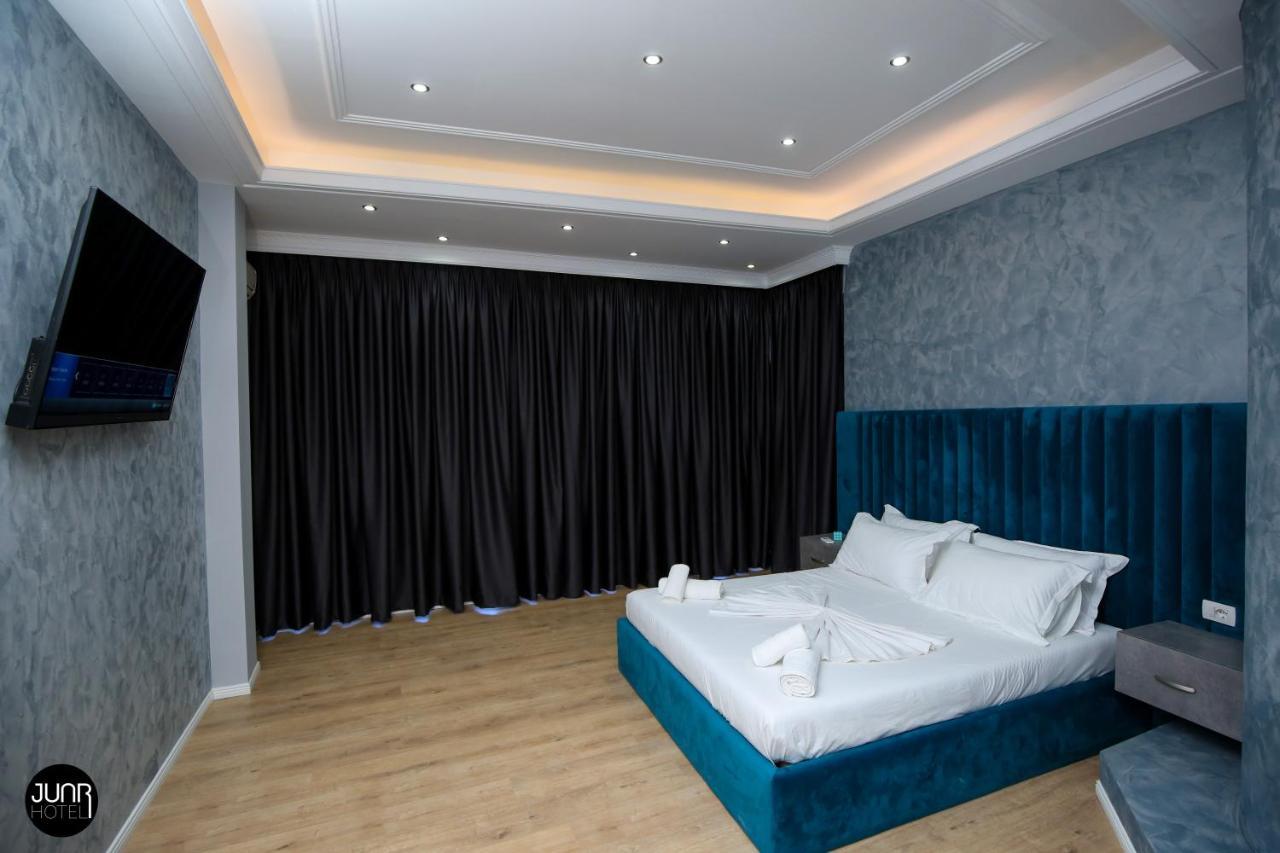 Juar Hotel Vlorë Buitenkant foto