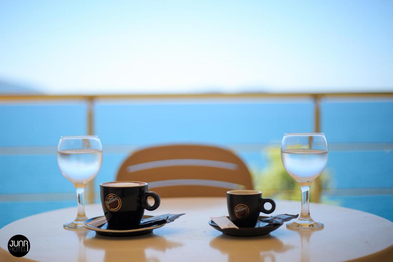 Juar Hotel Vlorë Buitenkant foto