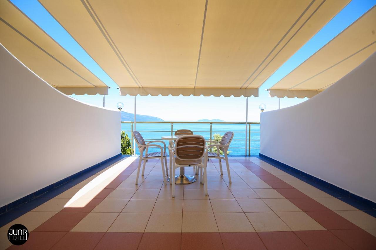 Juar Hotel Vlorë Buitenkant foto