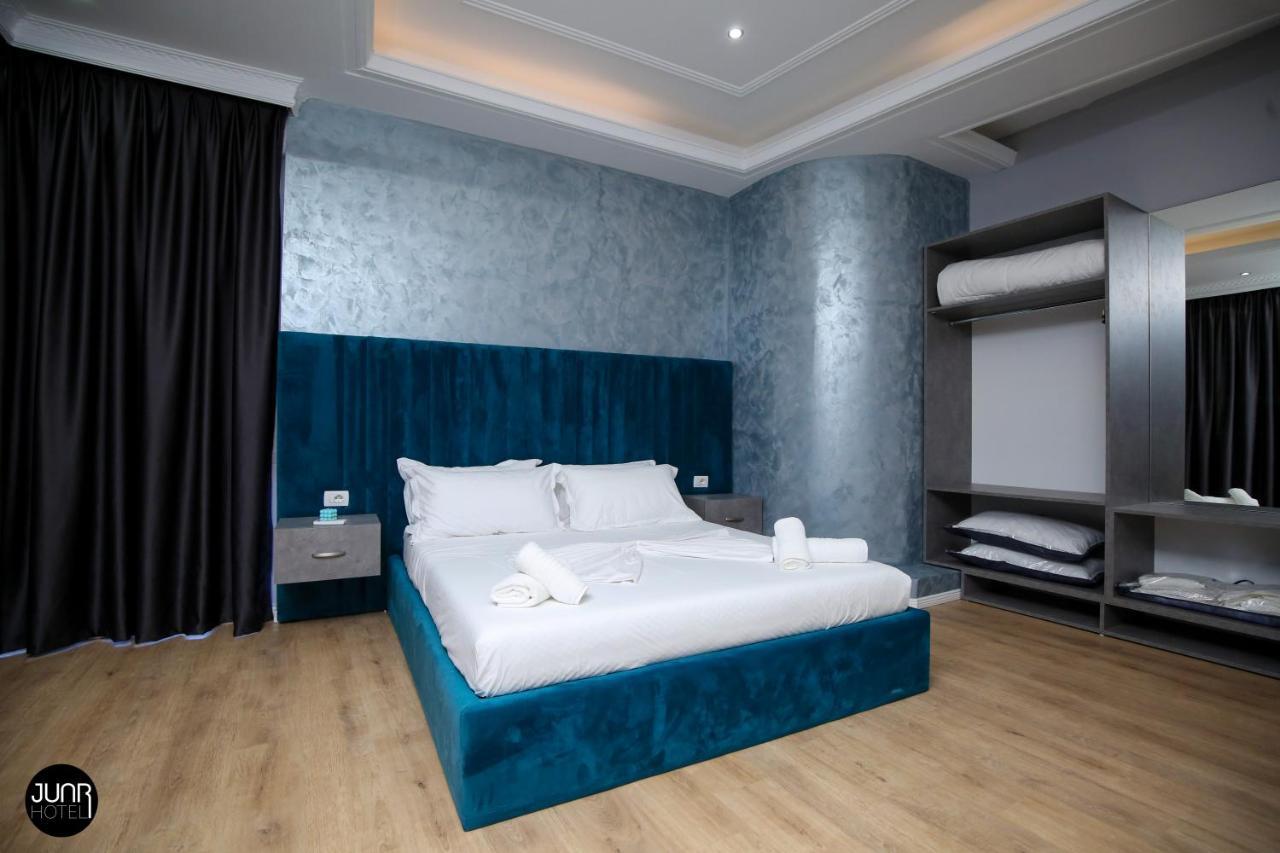 Juar Hotel Vlorë Buitenkant foto